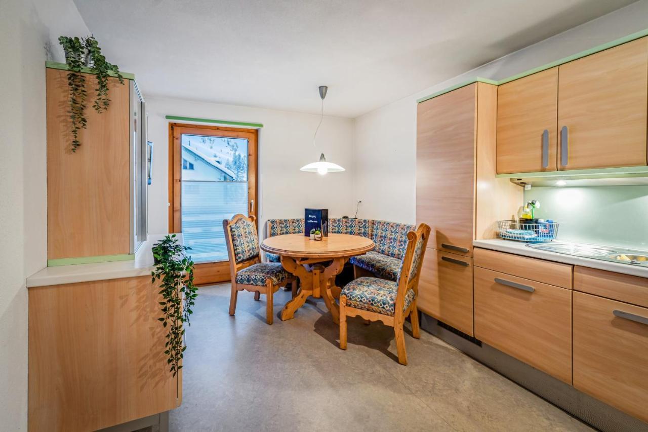 Apartament Haus Derby Samnaun Zewnętrze zdjęcie