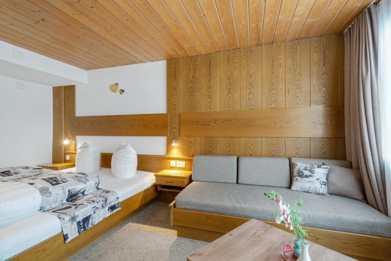 Apartament Haus Derby Samnaun Zewnętrze zdjęcie